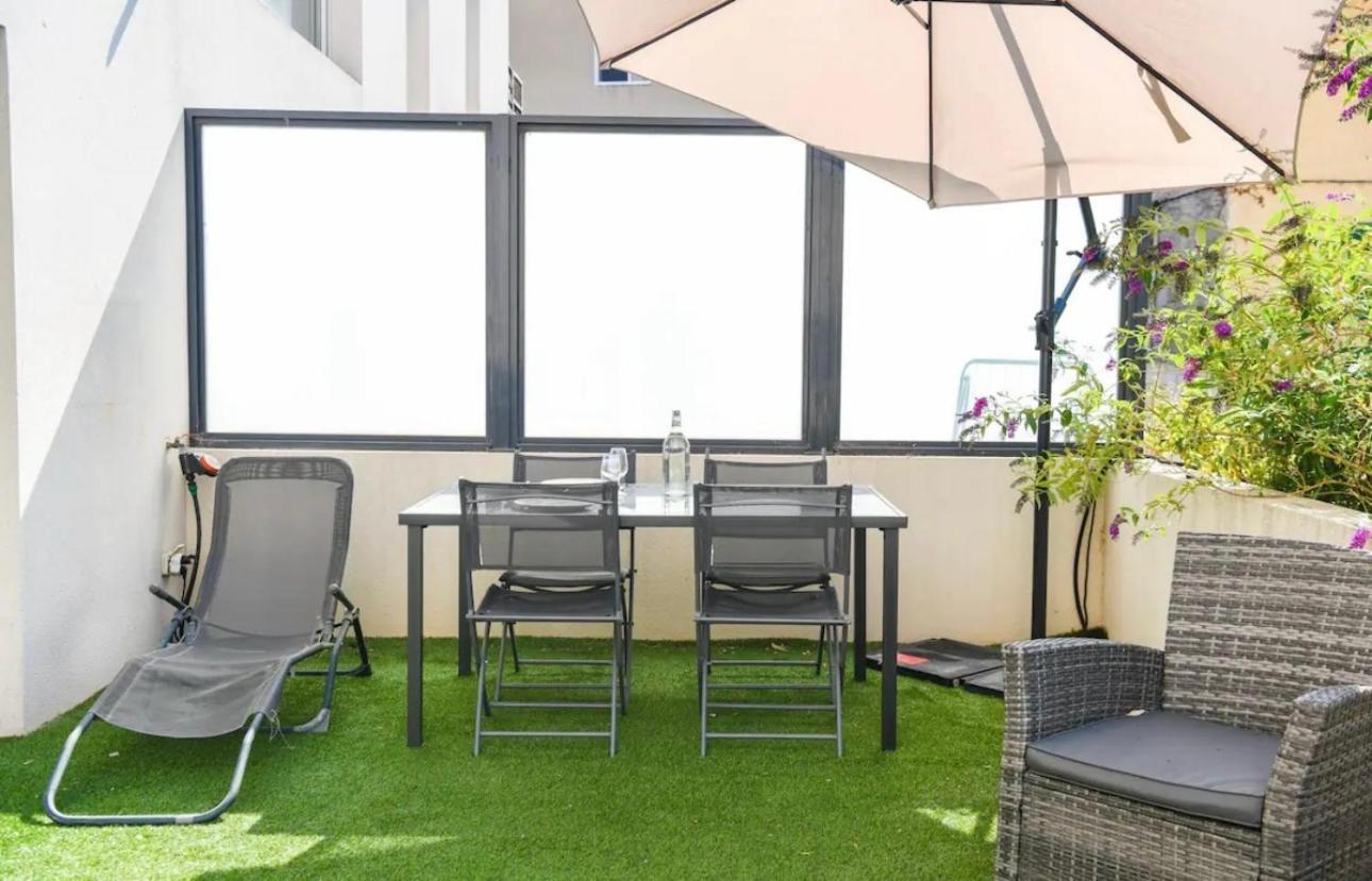 Superbe Appartement Avec Terrasse, Piscine & Parking Prive A Marseille Eksteriør billede