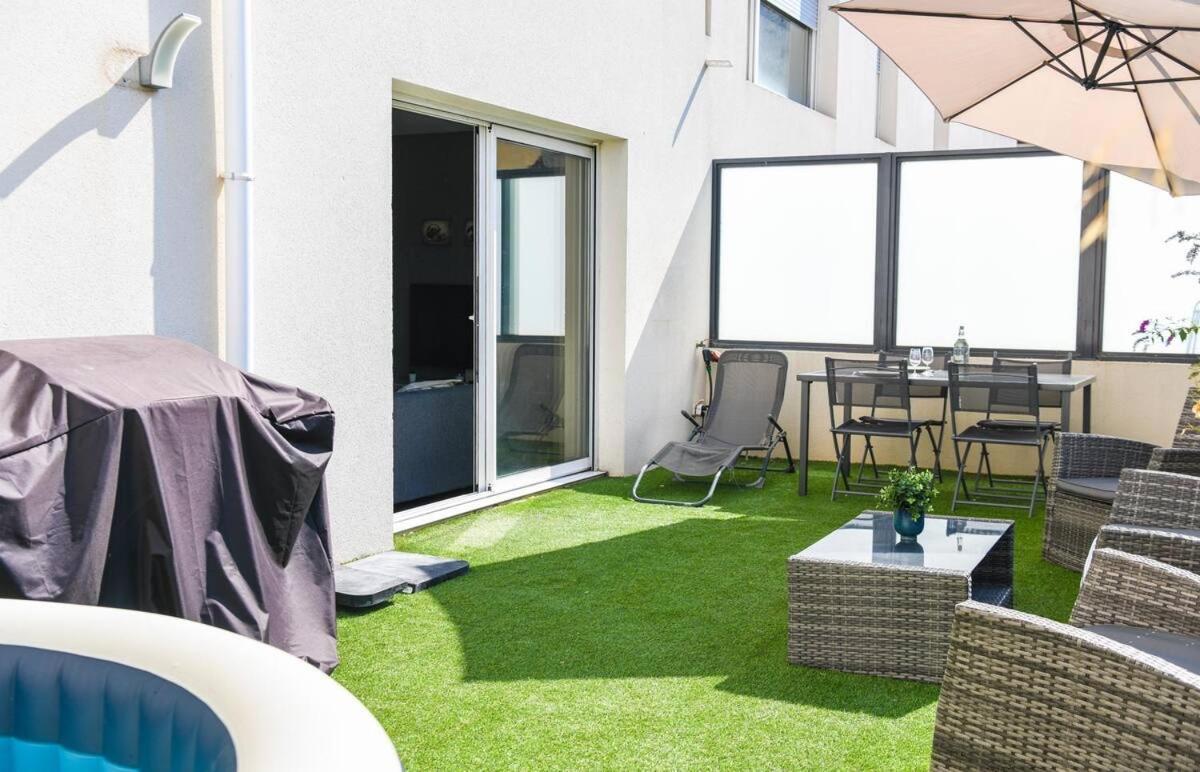 Superbe Appartement Avec Terrasse, Piscine & Parking Prive A Marseille Eksteriør billede